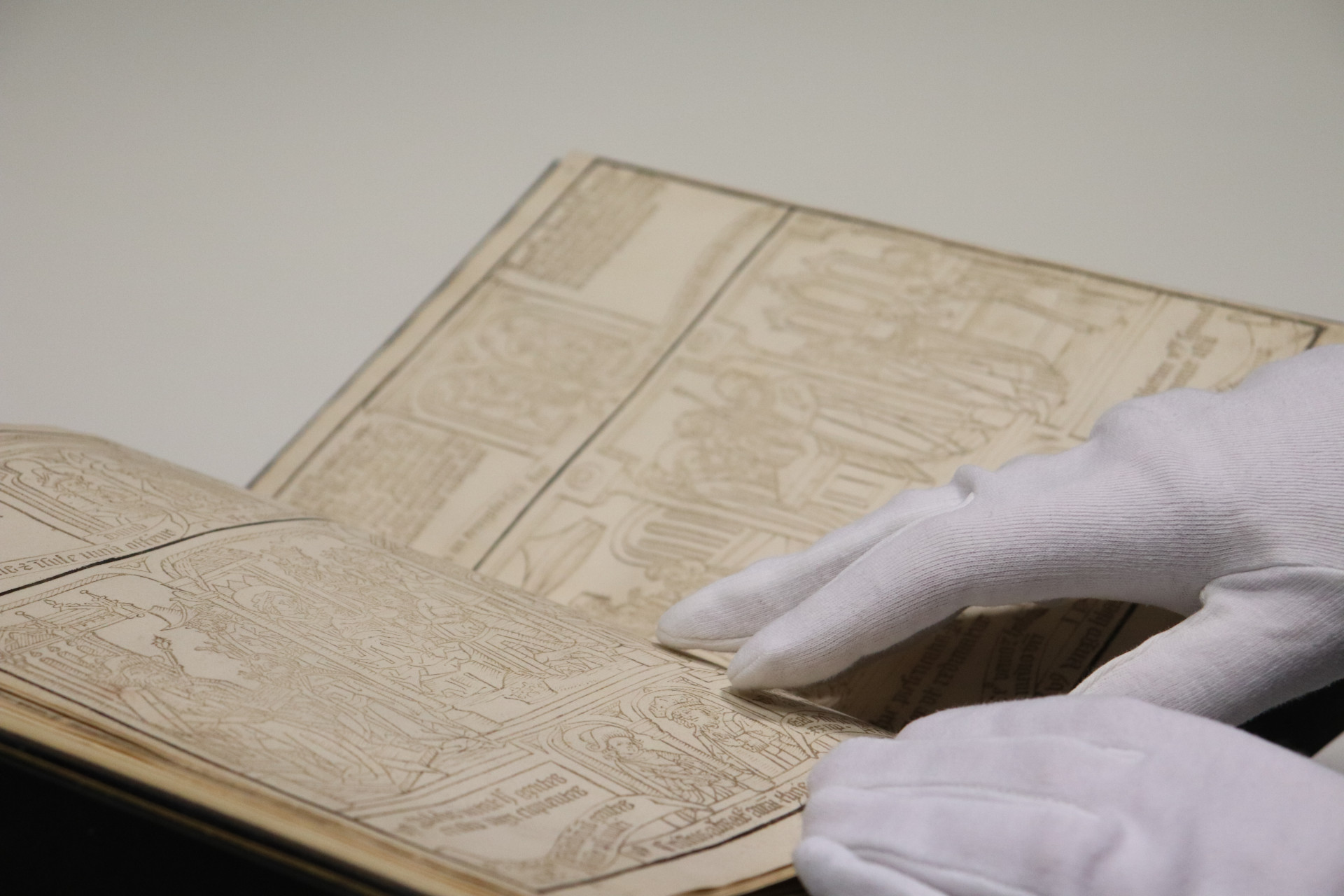 Gutenberg-Museum Mainz erwirbt seltenes Blockbuch