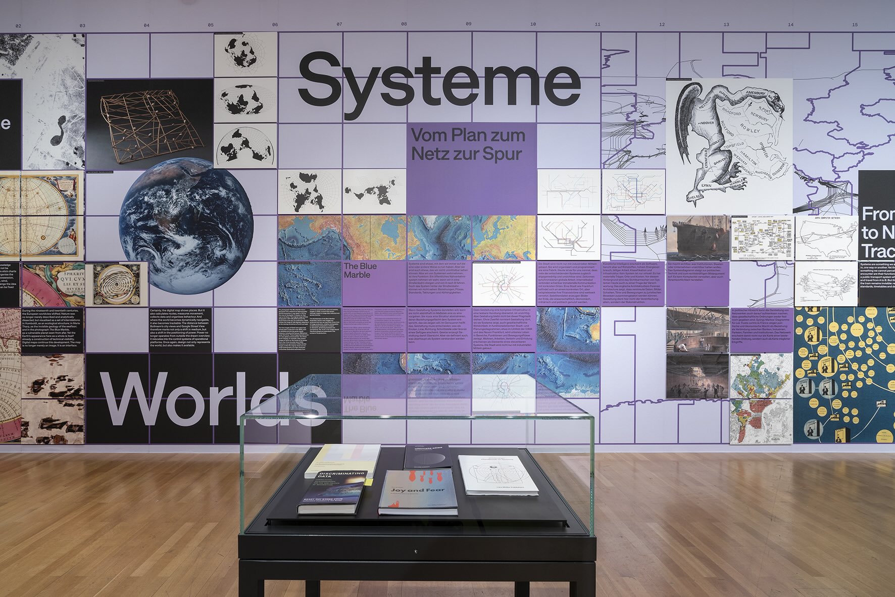 MAK Frankfurt: On Display